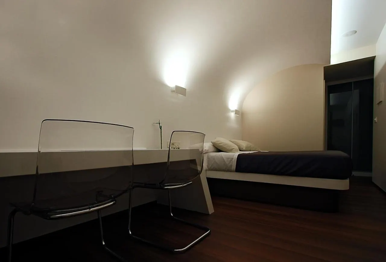 Pension Iturriza San Sebastian 2*,  Spain